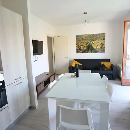 Germana Alba Town Apartment