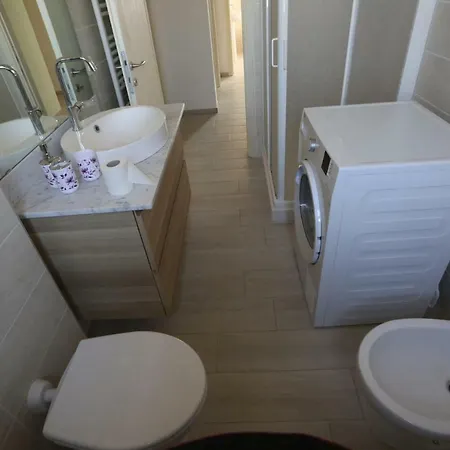 Germana Alba Town Apartment